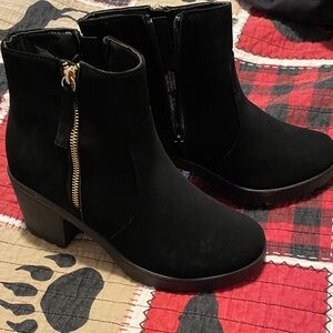 NEW Ardene Black Ankle Boots with Gold Accent